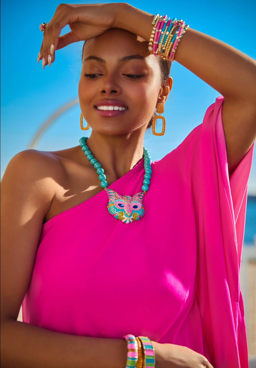 how to store necklaces without tangling