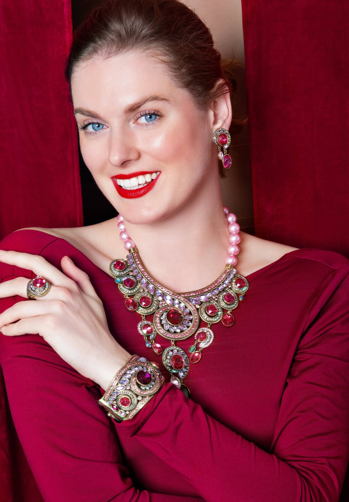 HEIDI DAUS®"Swirl Happy" Beaded Crystal Statement Necklace HEIDI DAUS®