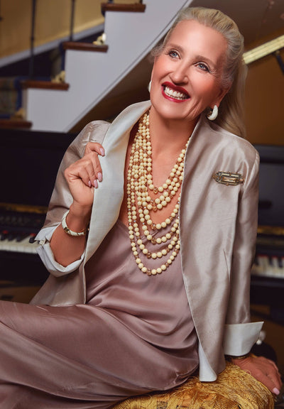 HEIDI DAUS®"Gothem Style" Crystal & Enamel Art Deco Pin/Brooch