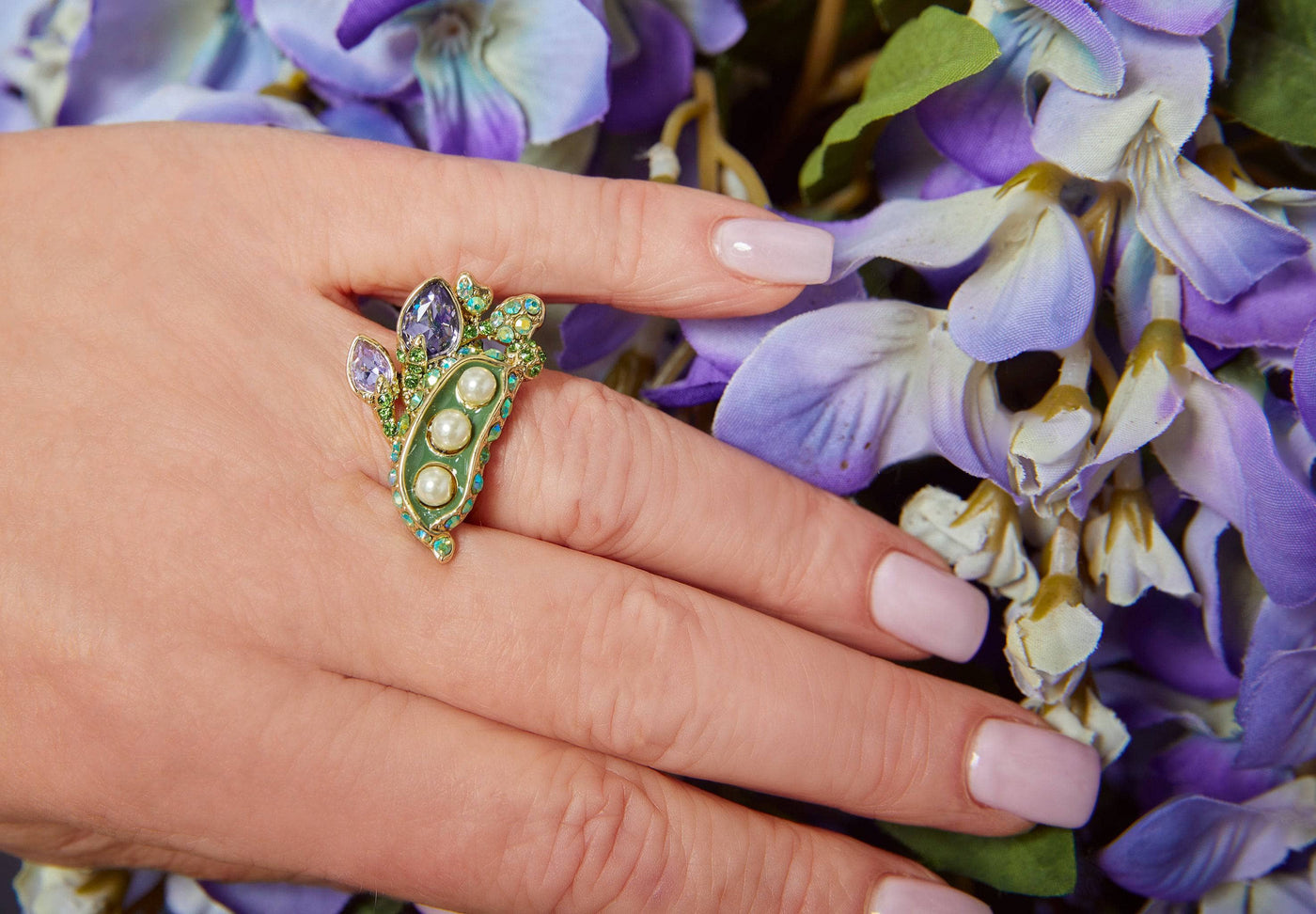 Heidi Daus®"Sweet Peas" Beaded Crystal & Enamel Pea Ring