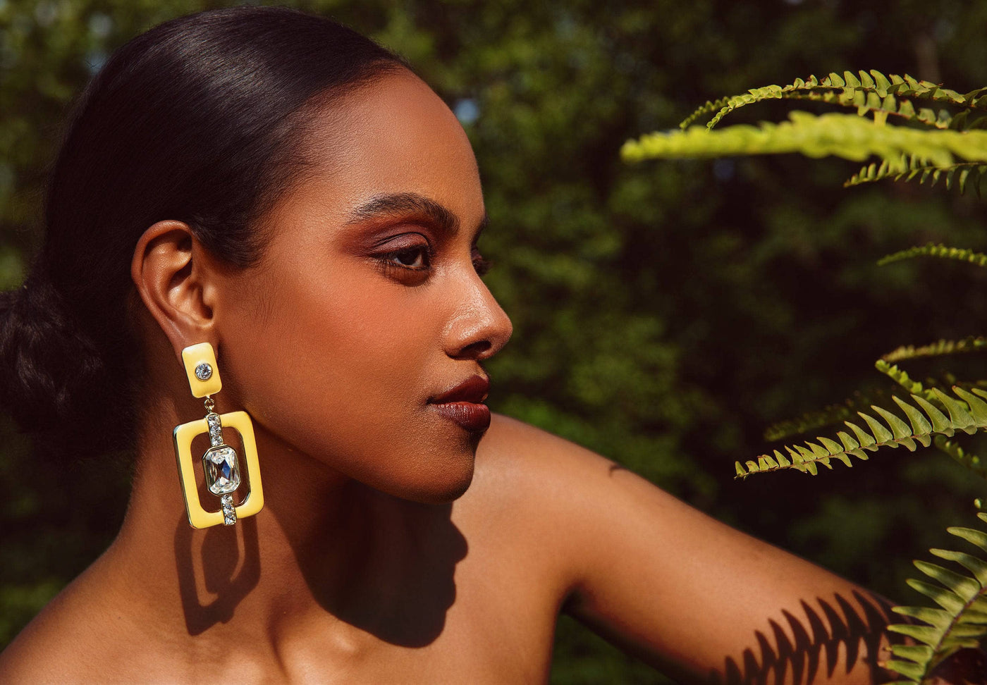 HEIDI DAUS®"Thoroughly Modern" Crystal & Enamel Mid Century Drop Earrings