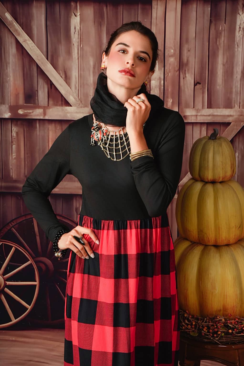 Dandy Longlegs Halloween brooch | Heidi Daus – HEIDI DAUS®