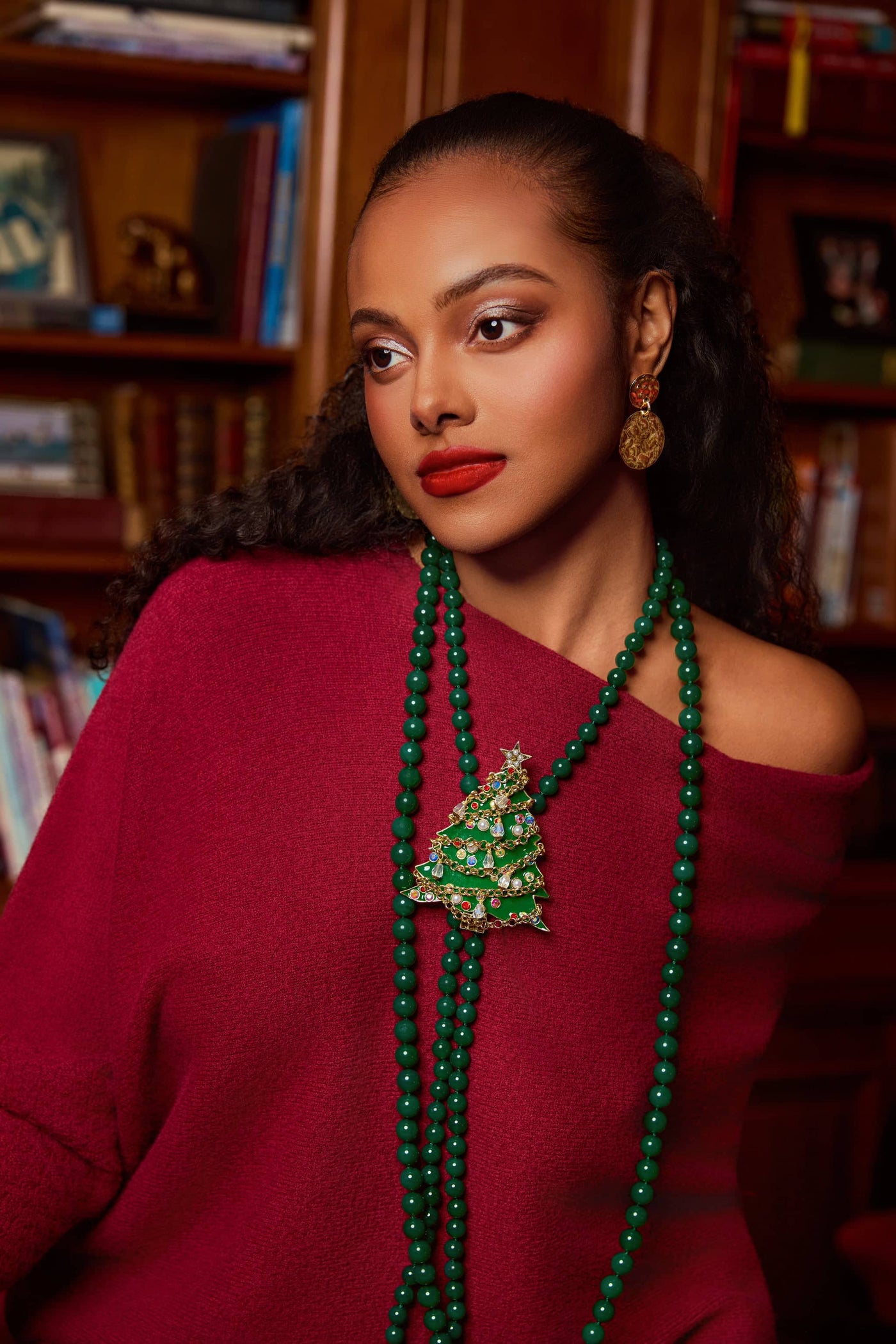 Heidi Daus® Elegant Essentials “Genuine Green Agate Luxe Strand Necklace”