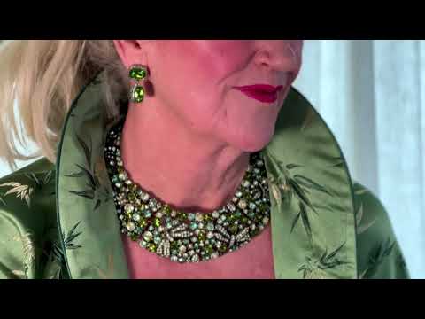 Heidi Daus®"Grand Fantasy In Flight" Crystal Collar Necklace