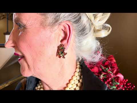 Heidi Daus®"Amaryllis" Crystal Floral Button Earrings