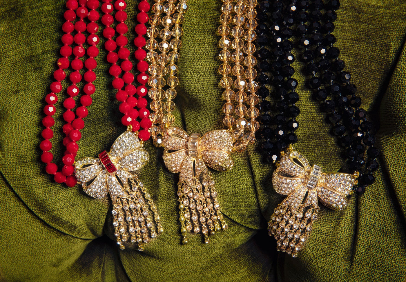 HEIDI DAUS® "Haute Bow" Beaded Crystal Bow Necklace HEIDI DAUS®