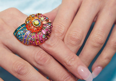 HEIDI DAUS®"Down By The Sea" Crystal Shell Ring