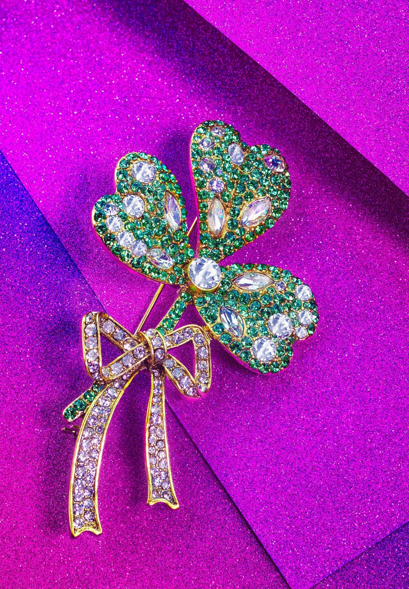 HEIDI DAUS®"Wild Shamrock" Crystal Shamrock Pin